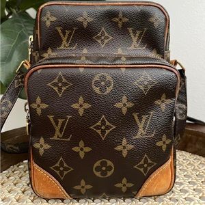 LOUIS VUITTON AMAZON CROSSBODY